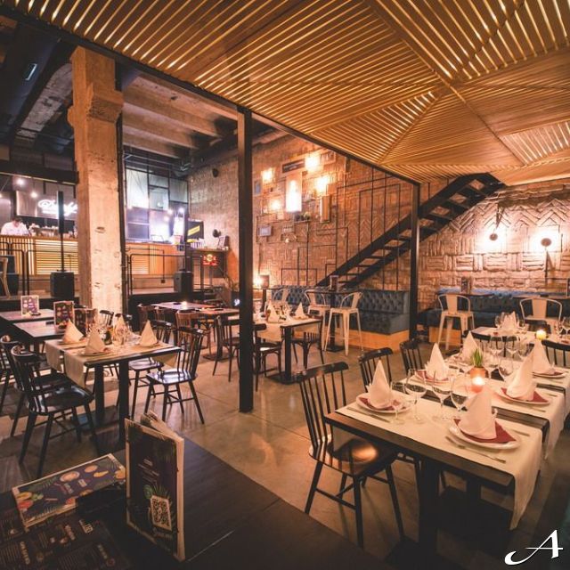 Restoran Magaza - praznični enterijer