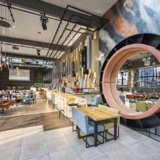 Restoran Karma - moderno uređena sala