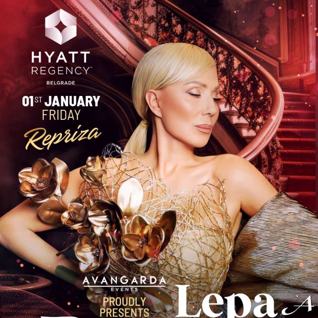 Hotel Hyatt Regency - žena u haljini