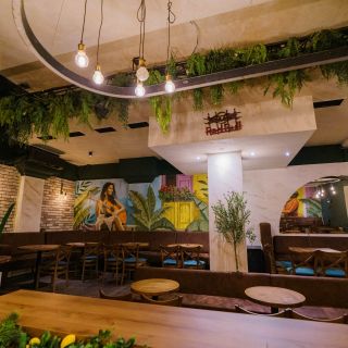 Santo Domingo - prazna unutrašnjost restorana
