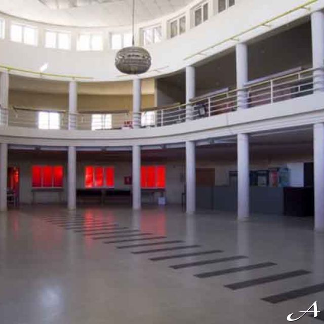 Semafor žurka - prazna sala