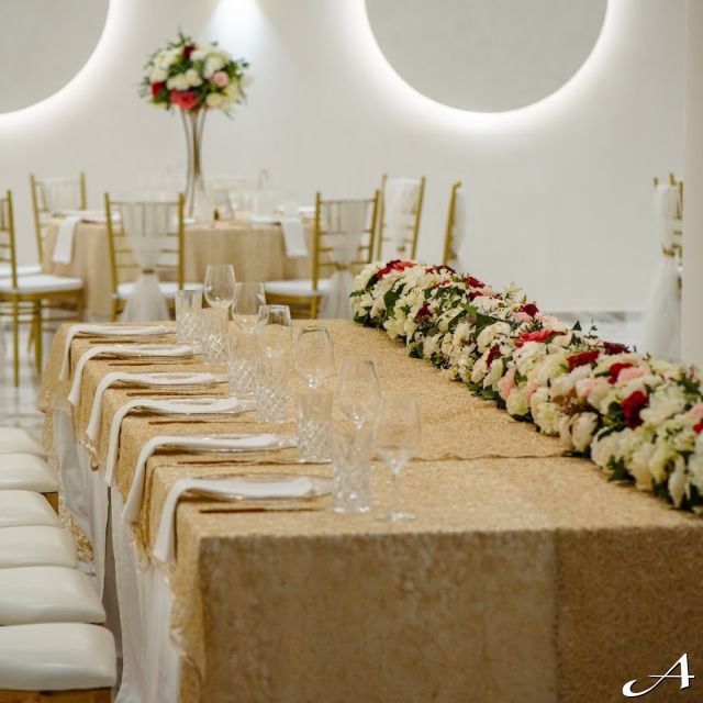 Faena Event Hall - dekorisan sto za doček