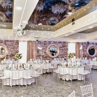 Restoran Rich Garden - praznični stoovi