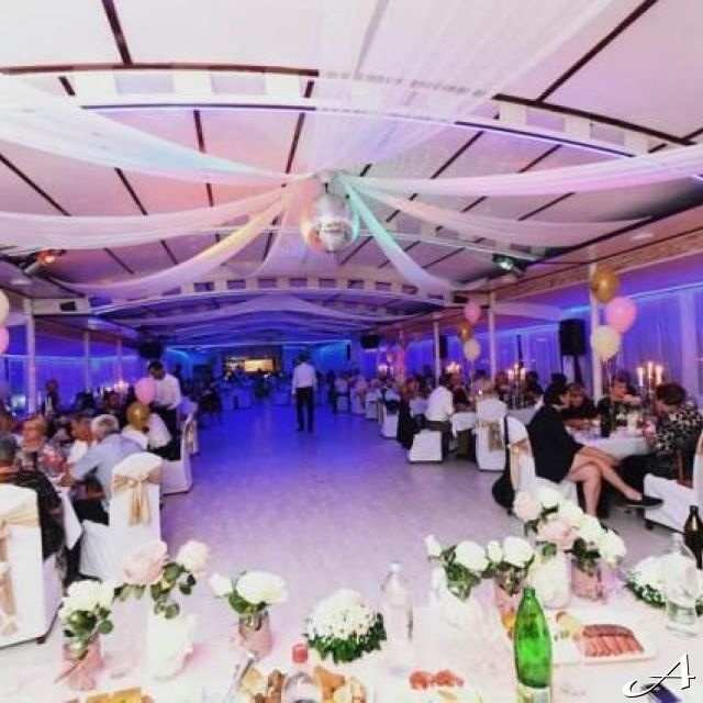 Brod restoran Flamingo - praznična večera