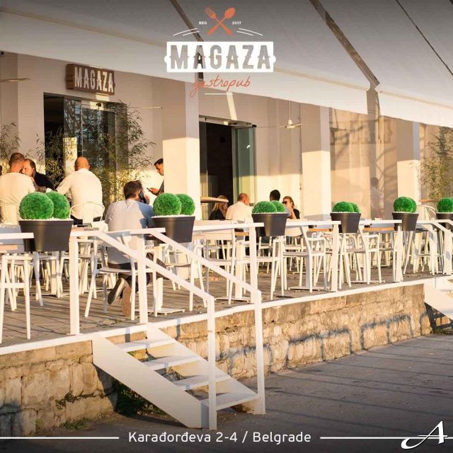 Restoran Magaza - terasa sa gostima