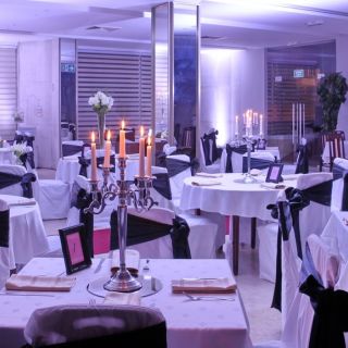 Doček Srpske Nove godine - elegantno dekorisan restoran