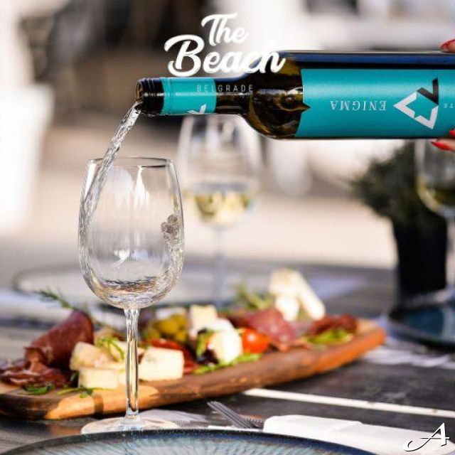 The Beach Belgrade - vino se sipa