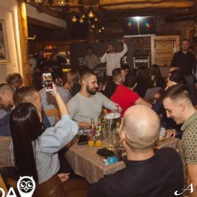 Kafana Barberi - ljudi u kafani
