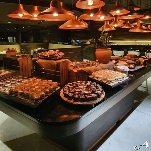 Hotel Radisson Collection - sto sa poslasticama