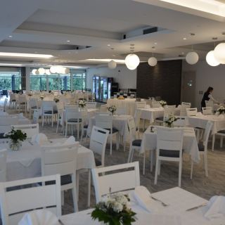 Hotel Fontana - prazna trpezarija