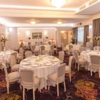 Hotel Zlatnik - prazni stolovi za doček