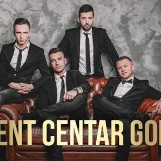 Gold Event Centar - muzičari u odelima