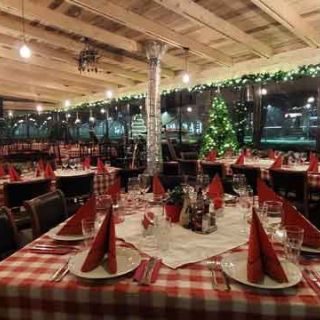 Restoran Bakara - praznični stoovi