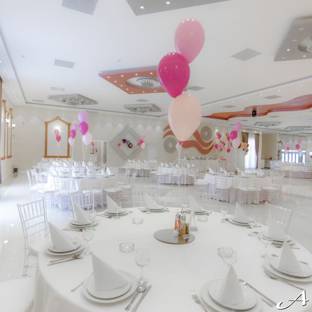 Event centar - prazne dekorisane sale