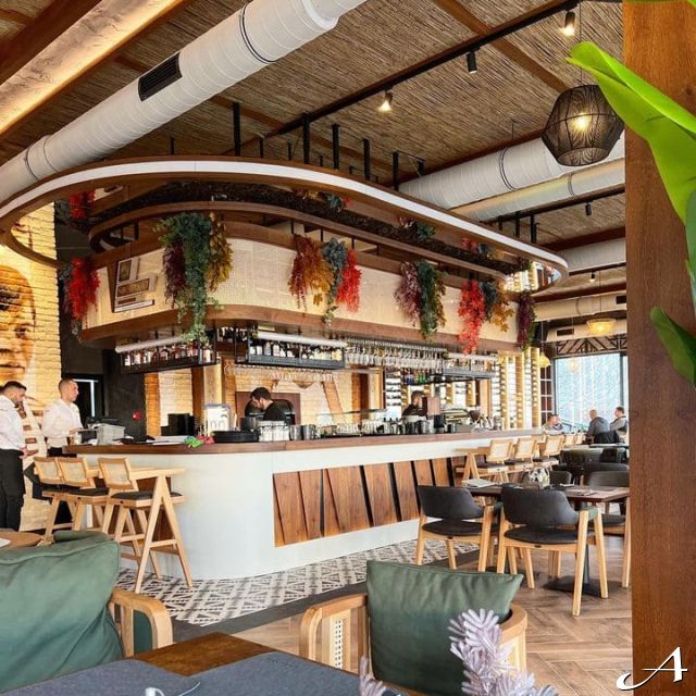 Dolly Bell Java - enterijer restorana