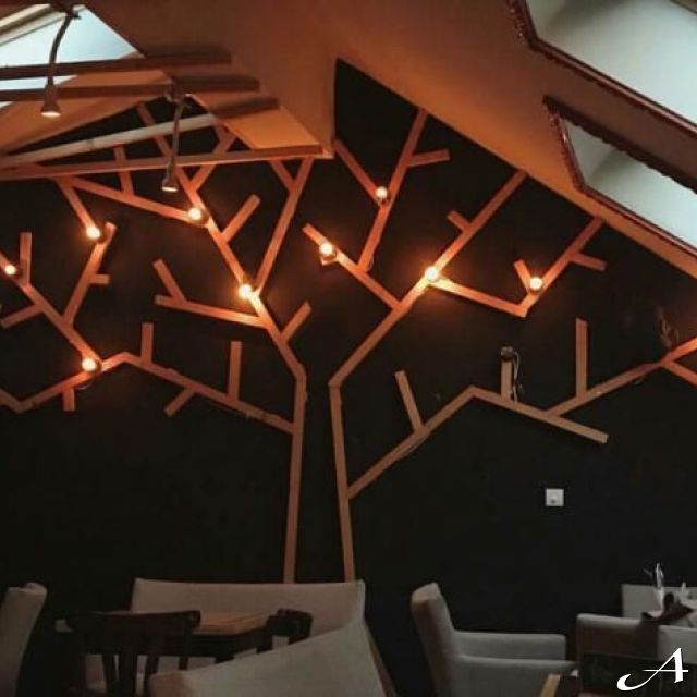 Passengers Bar - zidni ukras drvo