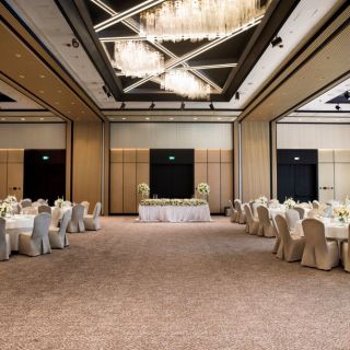 Hilton Hotel - praznična sala prazna