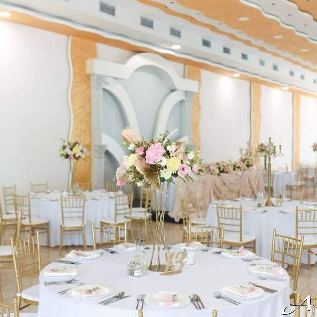 Event centar - dekorisane stolove