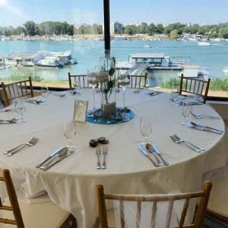 Restoran Easy - sto sa pogledom