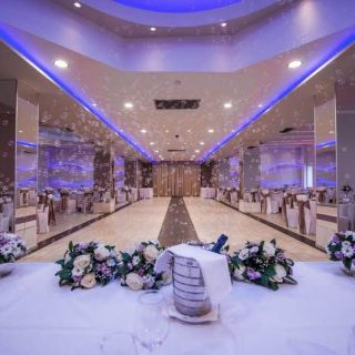 Event Club Mia - dekorisan prostor za proslavu