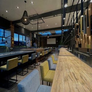 Different Event Centar - prazan enterijer sa stolicama