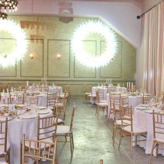 Event centar Beton sala - dekorisane stolove