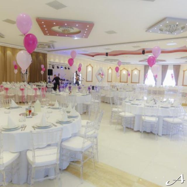 Event centar - prazne dekorisane sale