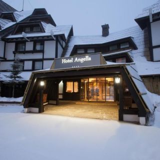 Hotel Angella Kopaonik - ulaz u hotel zimi