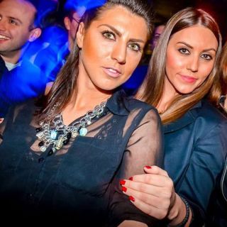 Klub Vanilla Nova godina - tri žene na žurci