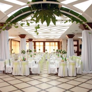Hotel Orašac - dekorisana sala