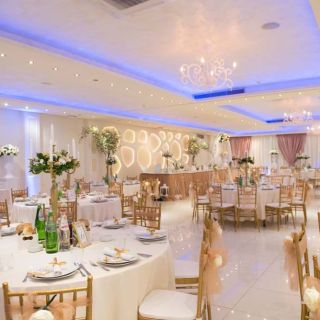 Doček Nove godine - elegantno dekorisana sala