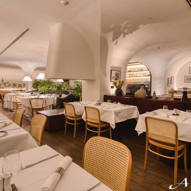 Hotel Radisson Collection - elegantna trpezarija