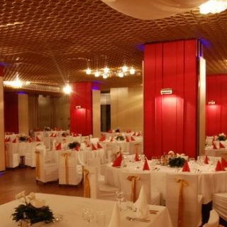 Restoran Beko - praznični stoovi