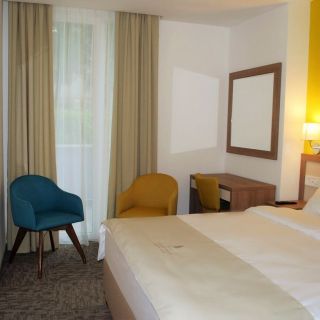 Hotel Fontana Vrnjačka Banja - soba sa krevetom
