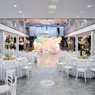 Restoran Dream Day - praznična dekoracija