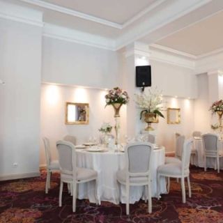 Hotel Zlatnik - elegantno dekorisana sala