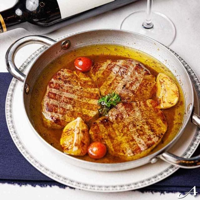 Doček Nove godine - pečeni odresci i vino