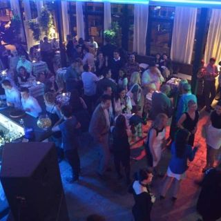 Klub Šuma Ada Ciganlija - ljudi na žurci
