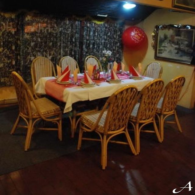 Restoran Stenka - sto za proslavu