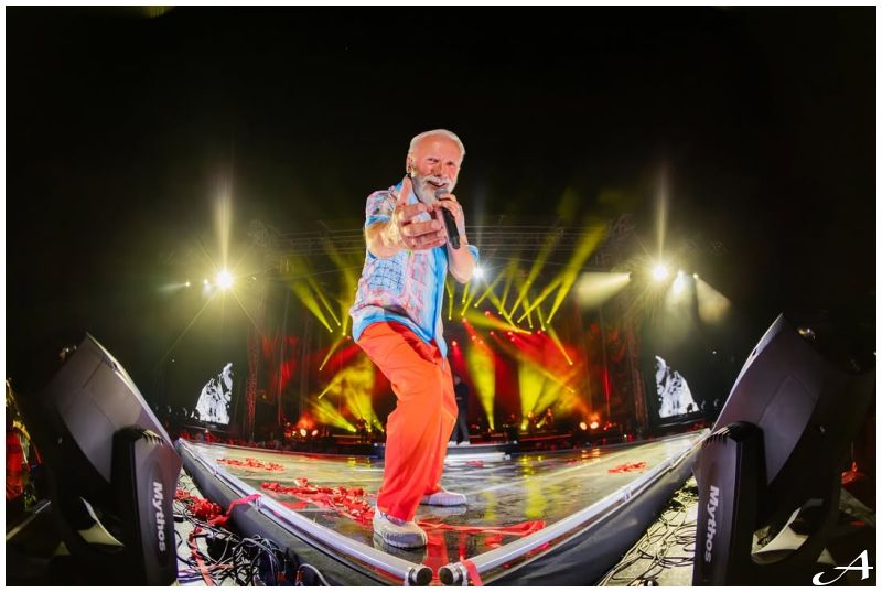 Ko je najplaćeniji pevač za doček Nove godine?