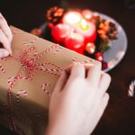 Šta pokloniti voljenoj osobi za Novu godinu