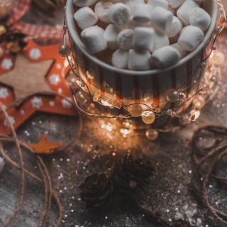 Doček - šolja sa marshmallow