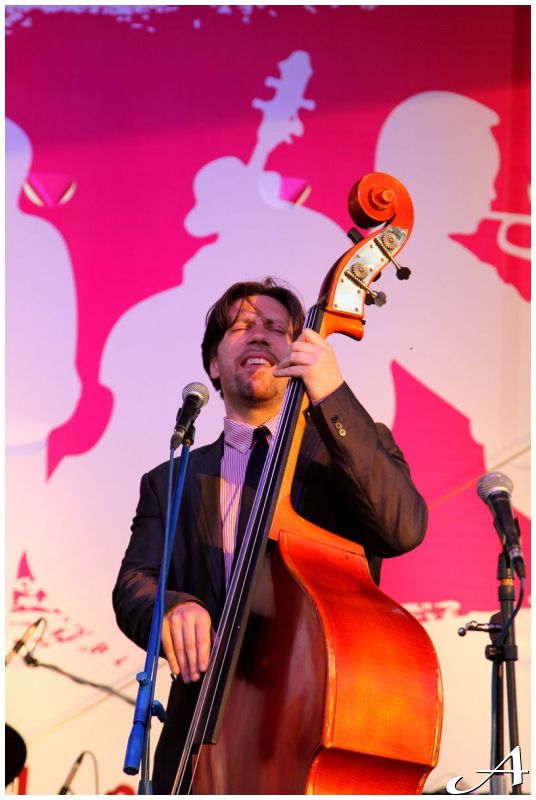 Top 20 kafanskih hitova za doček Nove godine