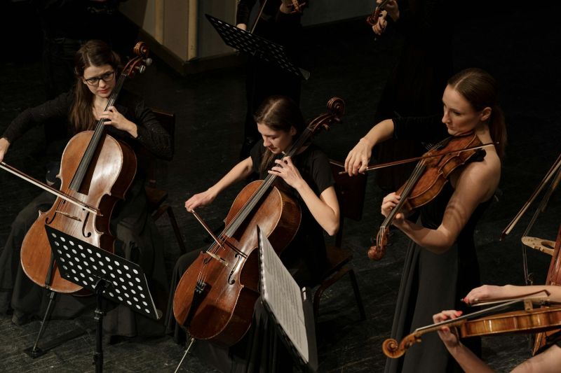Nova godina - Otmeno! Klasična muzika i evergrini u Domu omladine Beograda